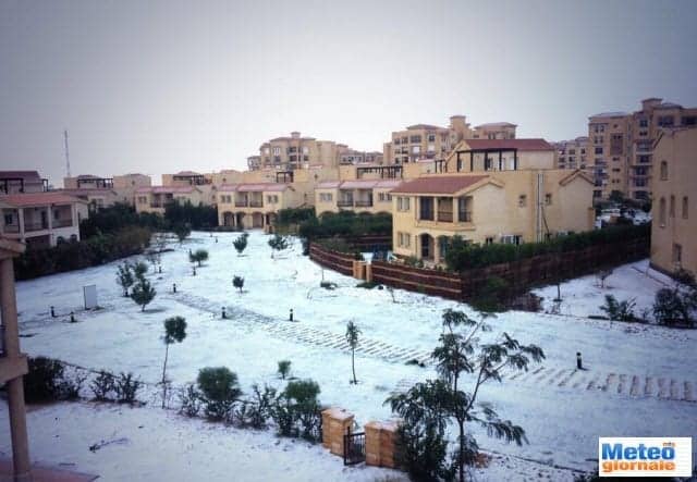 Nevica al Cairo: è l’ondata di freddo rubata all’Italia