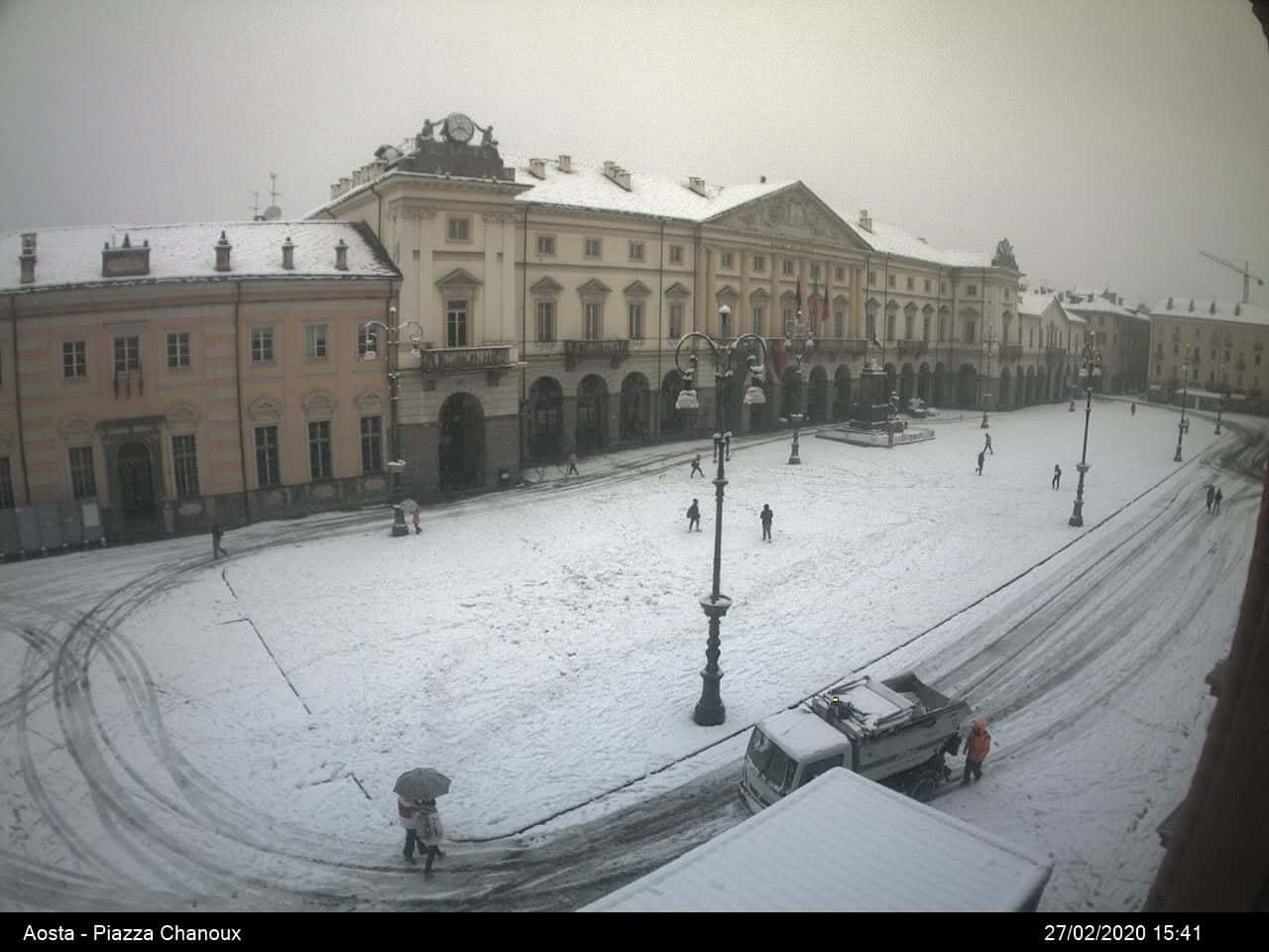 Aosta sotto la neve: gran meteo invernale