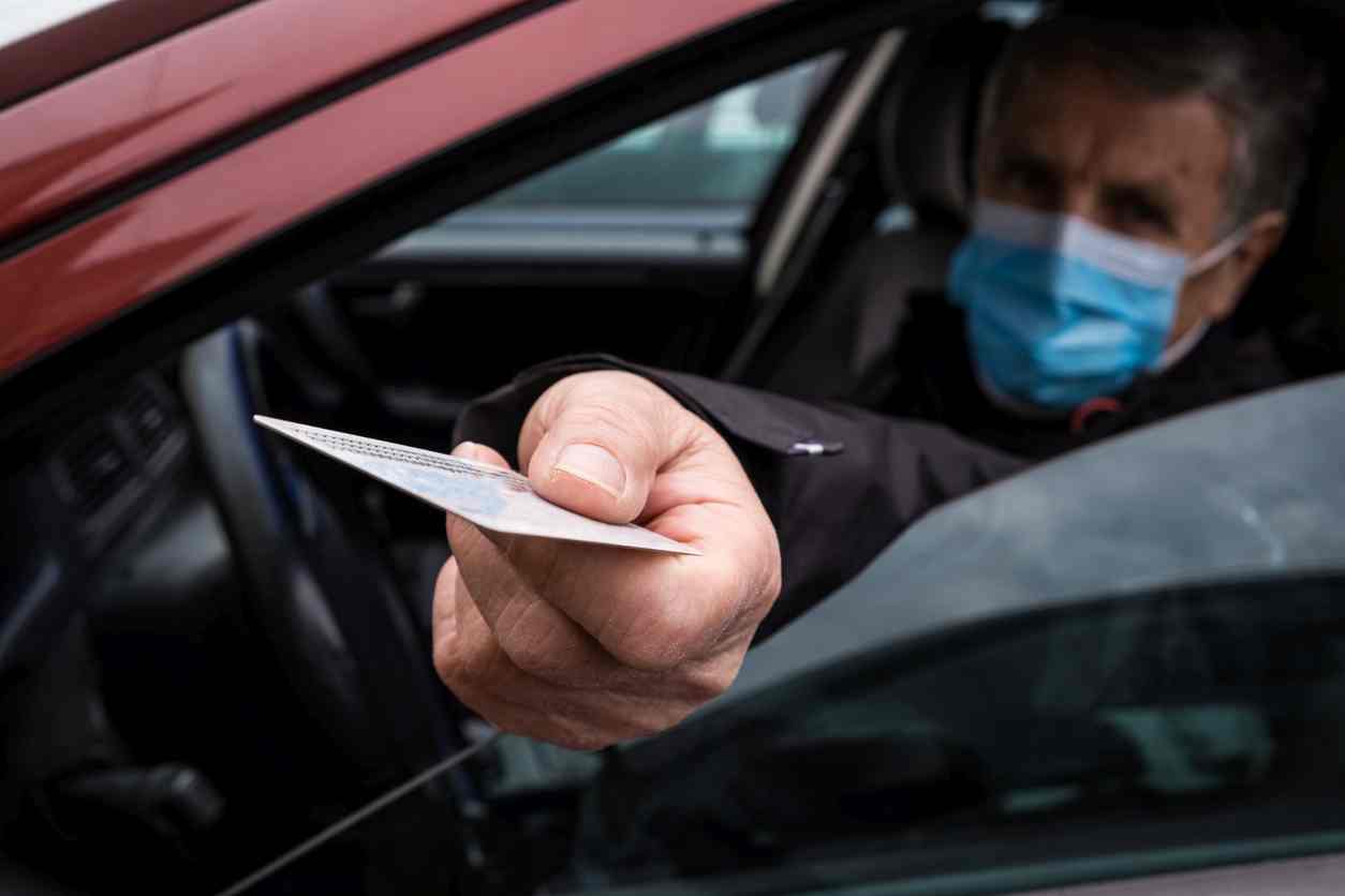 Caos Pandemia, troppi sceriffi. Che ne pensate?