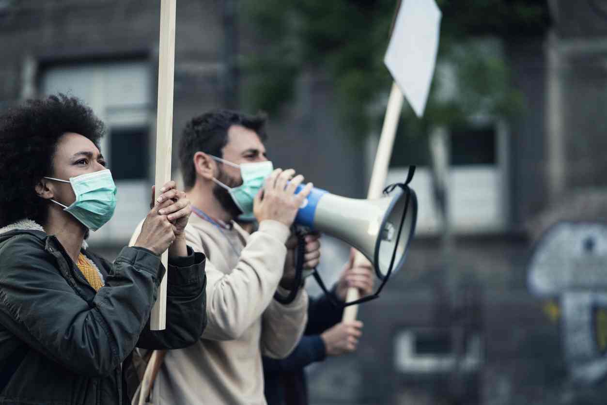 Nel Mondo Democrazia ridotta ai tempi di Covid-19