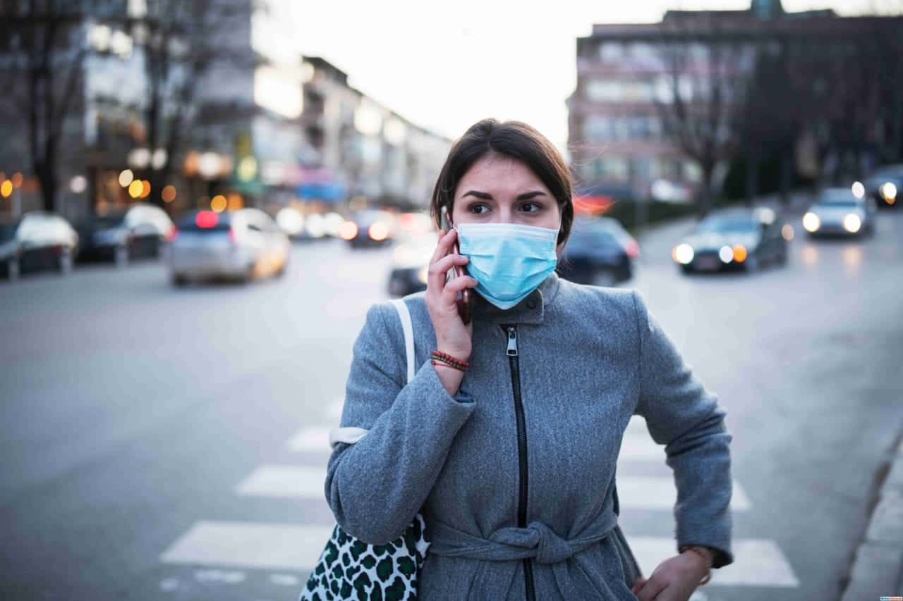 Arriva l’App Immuni per il coronavirus. Cosa rischia chi non la scarica?