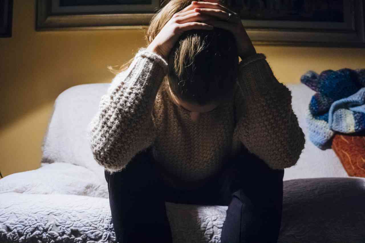 Coronavirus, quasi quasi, io non esco più: la depressione