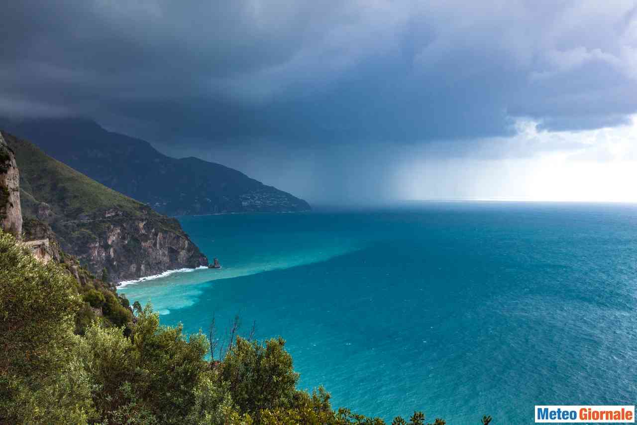 Incredibile frustata di TEMPORALI e nubifragi! ESTATE in crisi, ma ci sono novità meteo dall’Africa