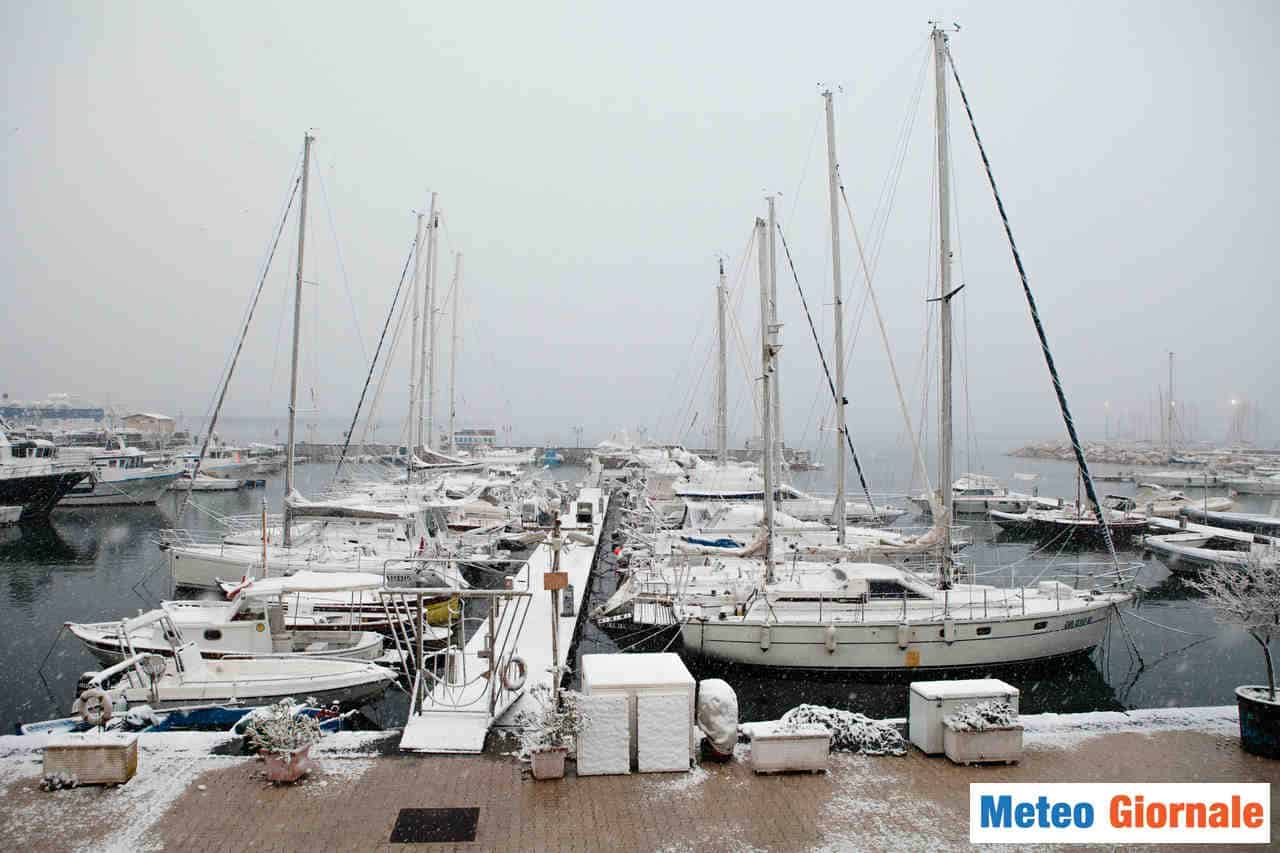 Neve bassa quota al Centro Sud Italia.