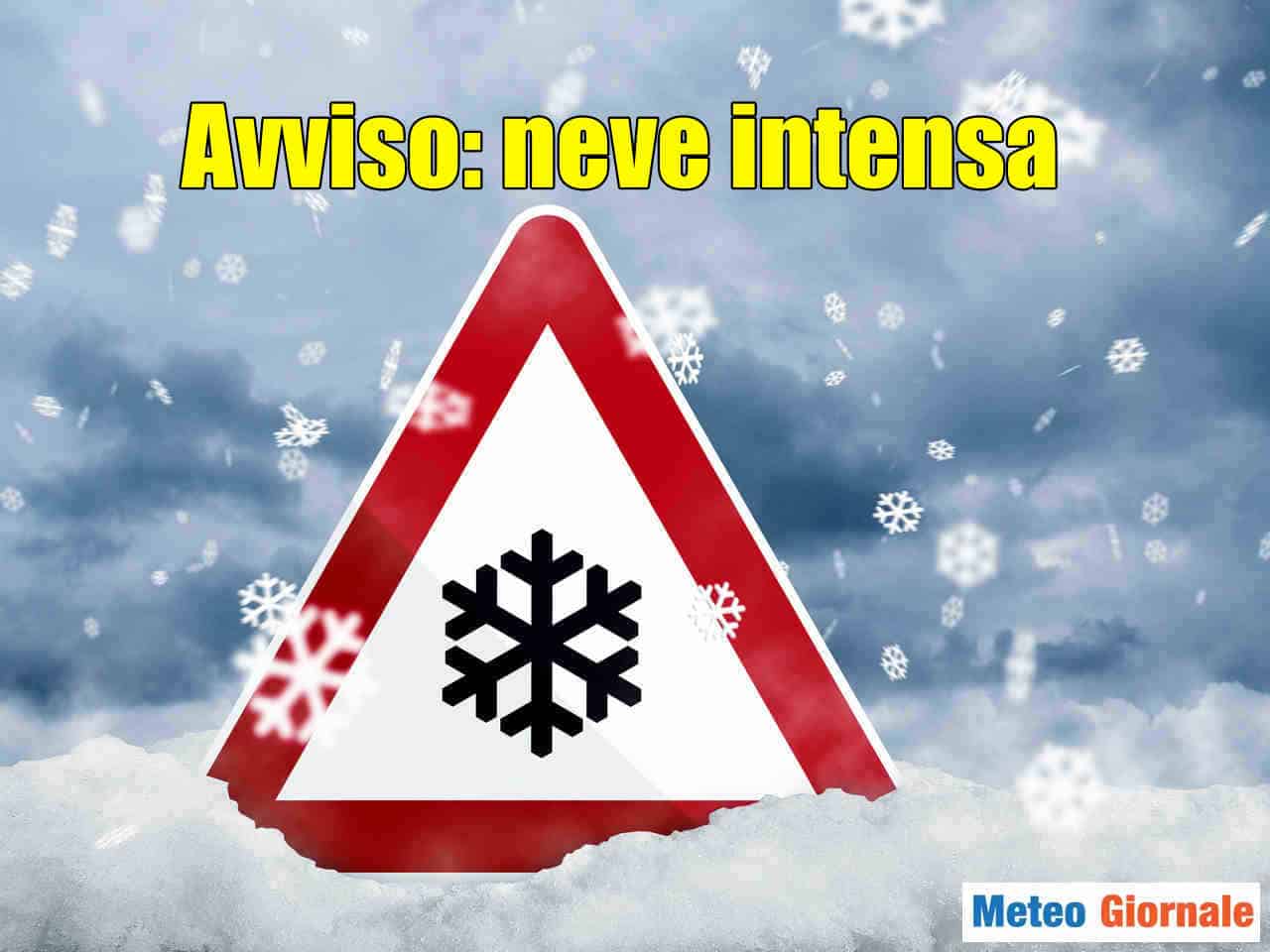 NEVE imminente sta per abbattersi in Val Padana. Gli ultimi aggiornamenti