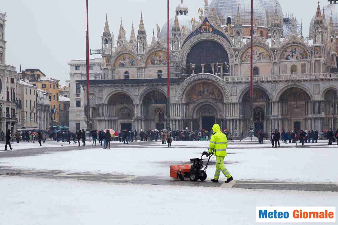 meteo giornale 00330