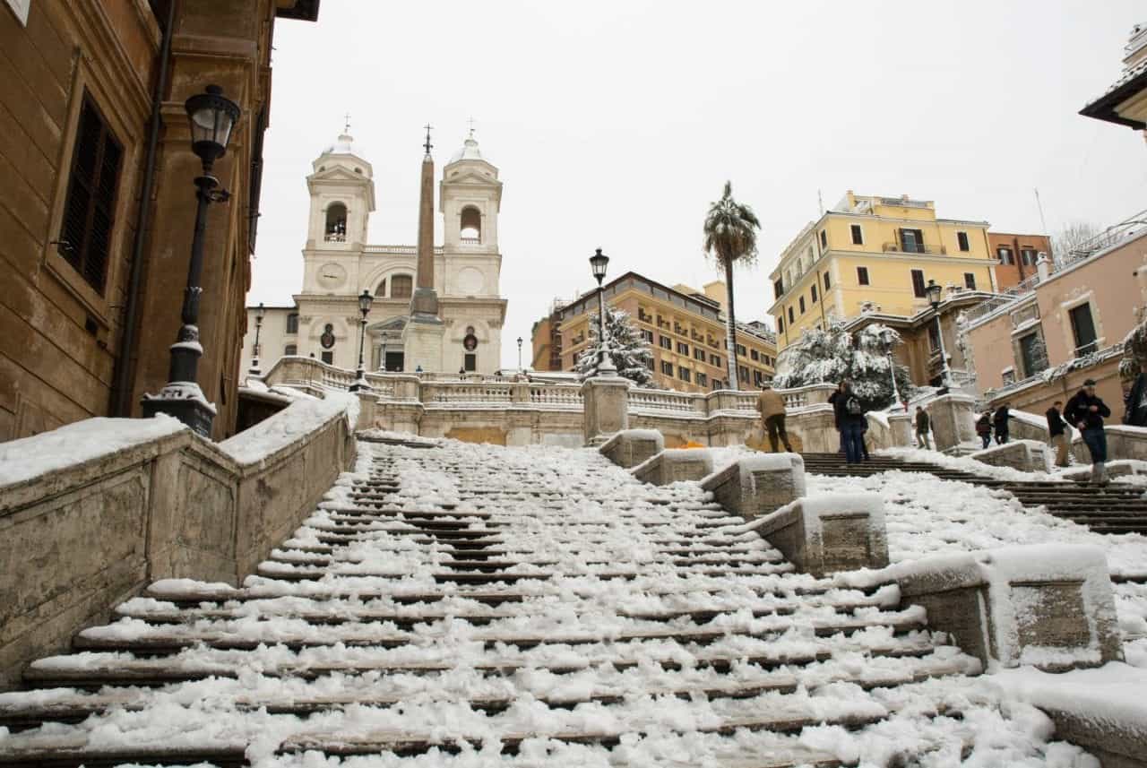 Roma imbiancata dalla neve