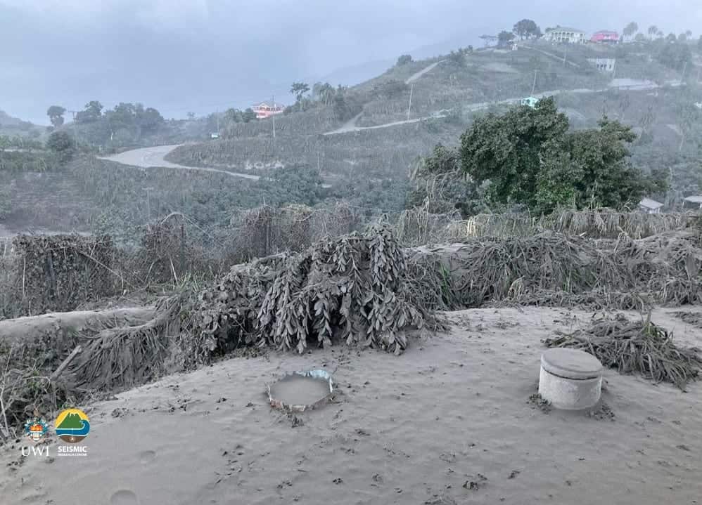 ashfall soufriere april 11 2021 b
