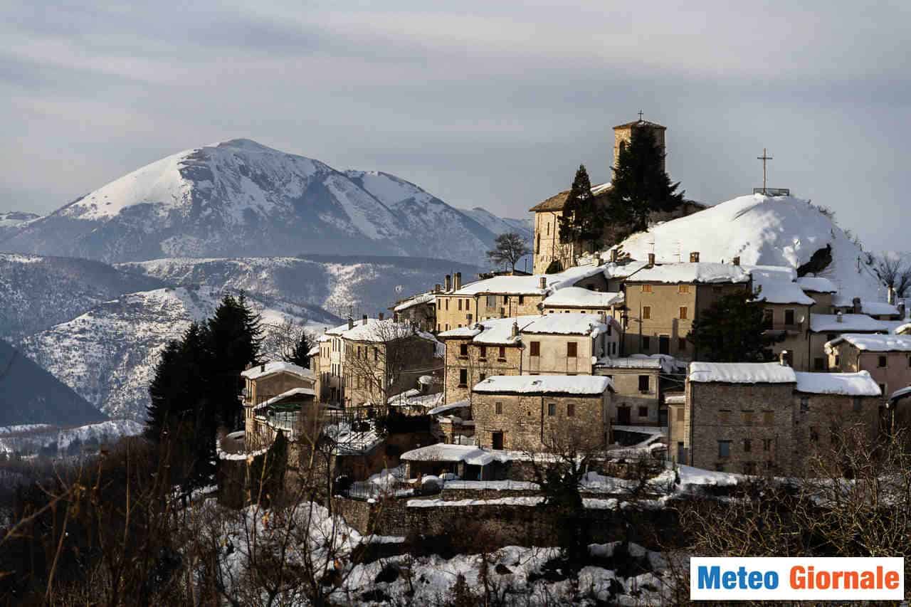 La PRIMAVERA si mette MALE: novità meteo BRUTTE