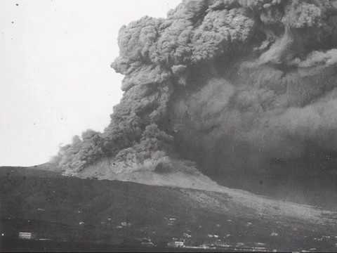 Eruzione del Vesuvio. L’ultima del 1944. Video