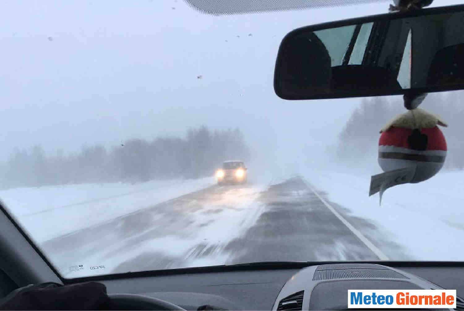 Finlandia, esagerata tempesta di neve e gelo: è meteo estremo
