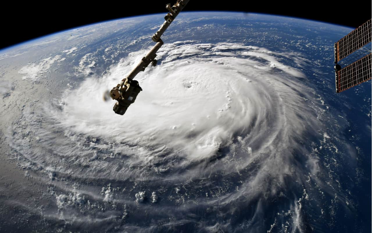 URAGANI 2020: revisionata l’intensità di 2 forti tempeste