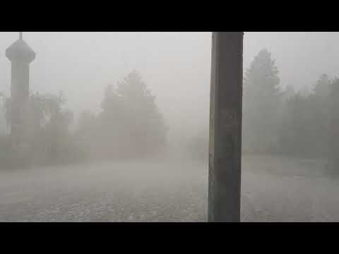 La fine del mondo in diretta. All’interno di un downburst in Lombardia. Video meteo