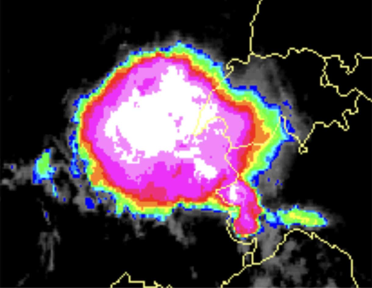 BOMBE METEO, non previsti devastanti temporali tra Italia e Francia