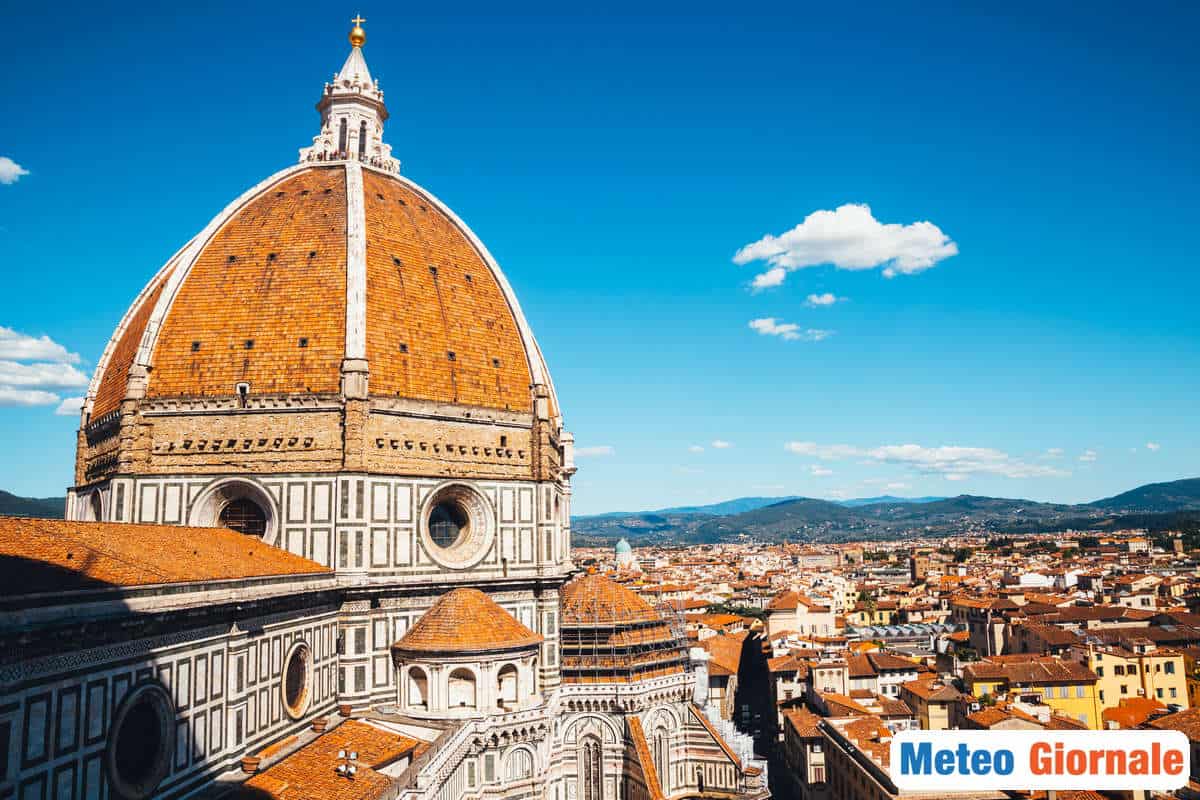 Meteo FIRENZE caldo sino 42 gradi