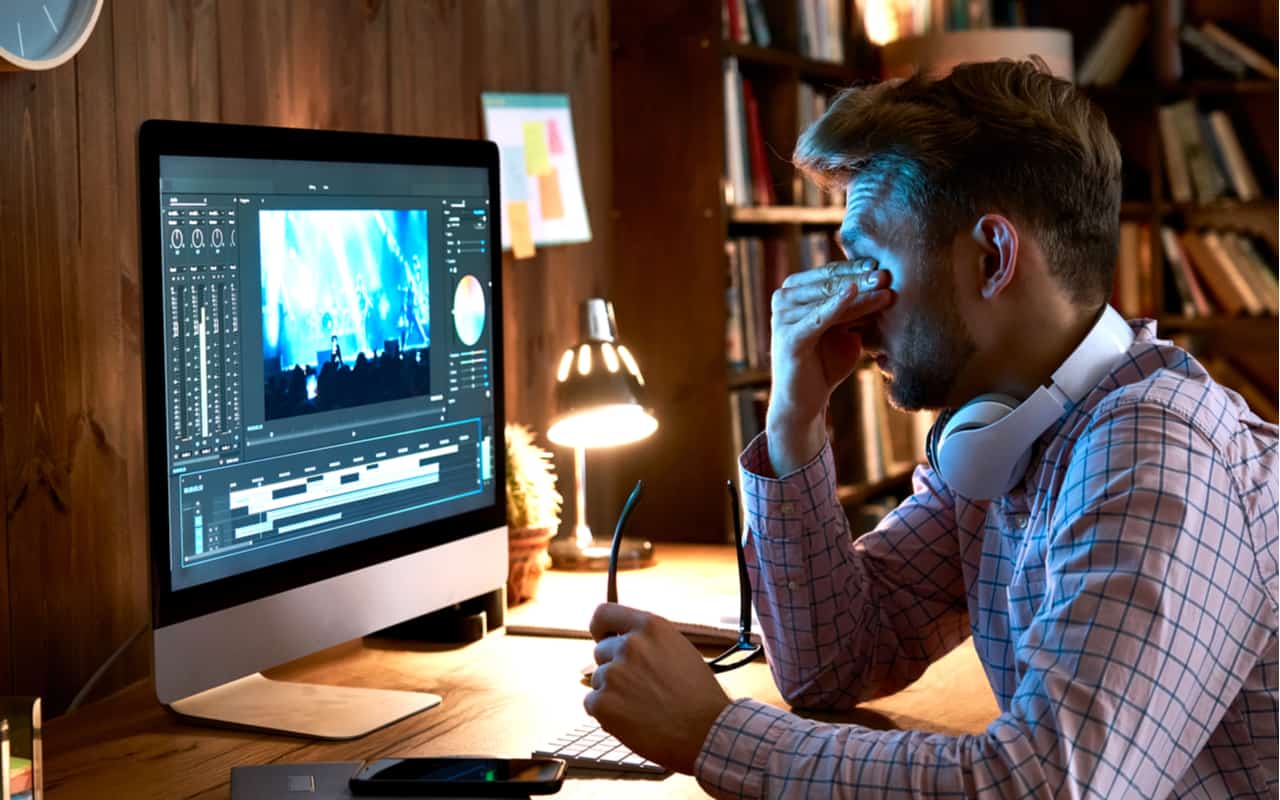Lavorare troppo uccide 745.000 persone ogni anno, afferma uno studio dell’OMS