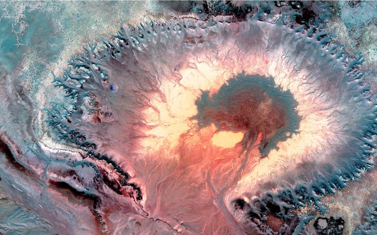 Scoperto il Vulcano più grande del Mondo, è immenso quando l’Italia