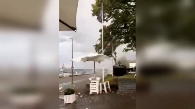 TORNADO nel Nord della Germania. Vari feriti. Video meteo estremo