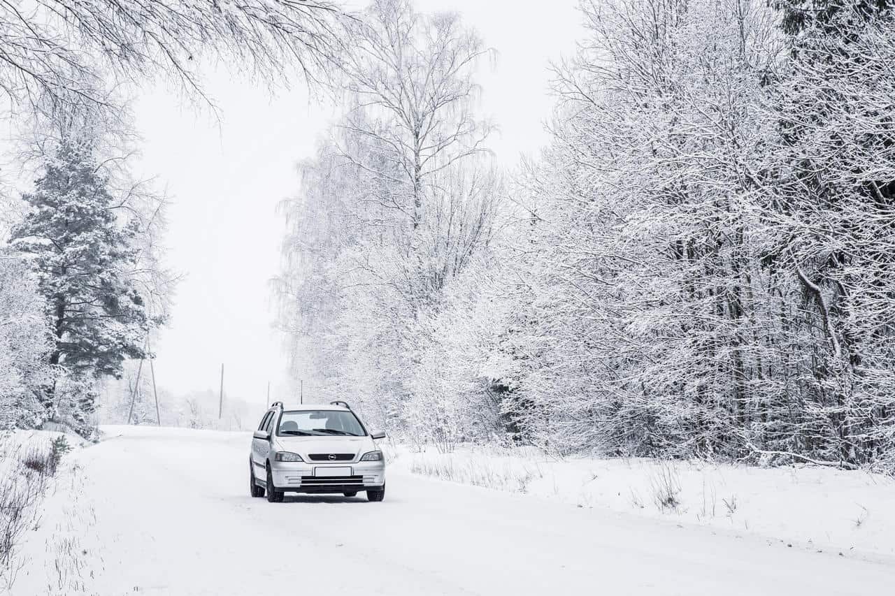 Nevica a quote collinari sino al Centro Italia. Meteo invernale improvviso