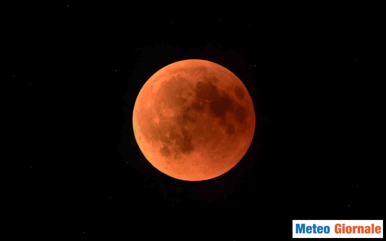 Eclissi di luna il prossimo 19 novembre