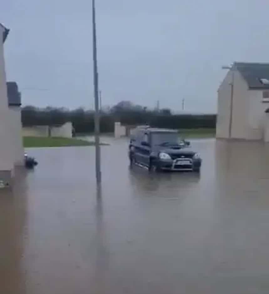 Piogge torrenziali hanno interessato l’Irlanda. Allagamenti. Video Meteo