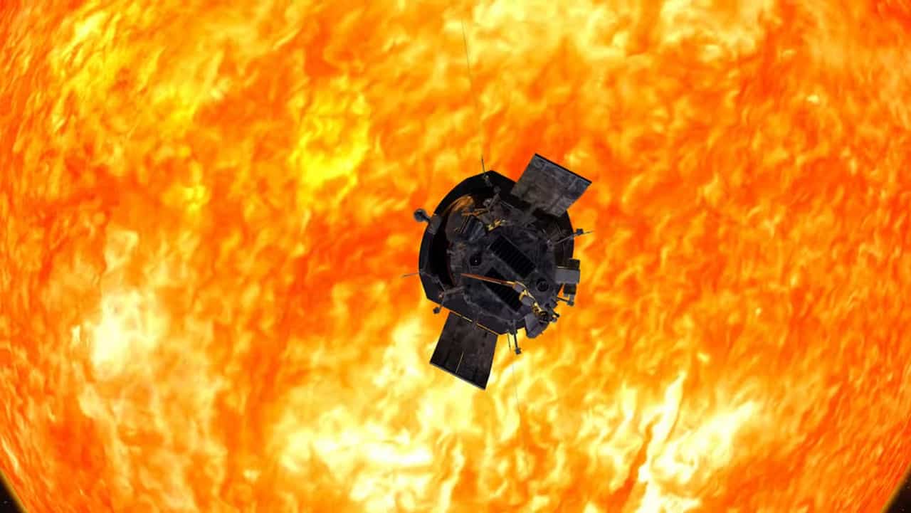 Video storico: SONDA arriva a toccare il SOLE! Immagini della NASA