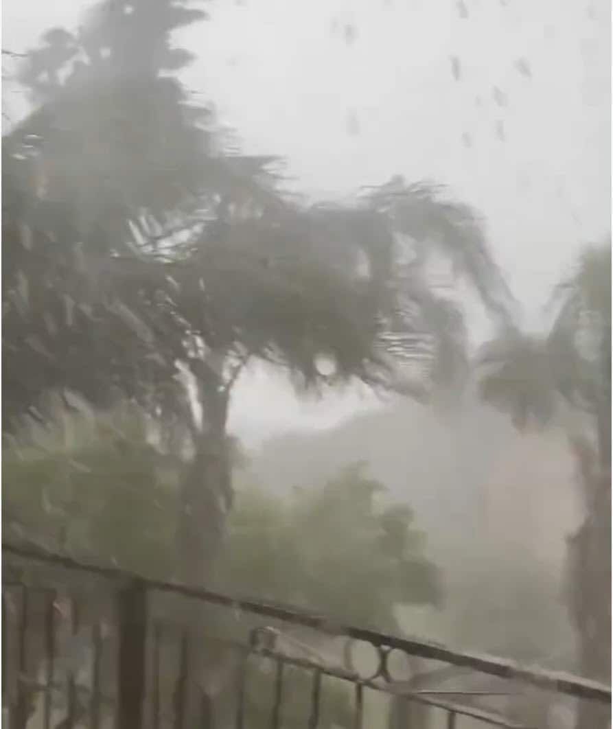 Su Sudafrica, violenti temporali con grandine. Video Meteo