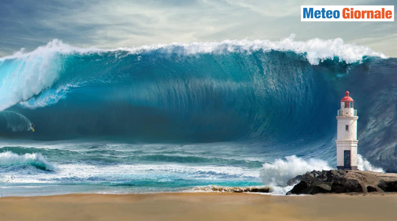 VIDEO Tsunami nelle CANARIE. Onde alte 4 metri. Allerta meteo