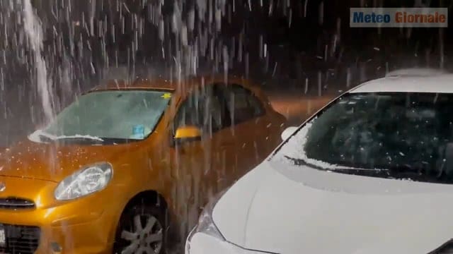 Tempeste in Messico. Giungerà aria fredda si scatenano temporali con grandine e neve. Video Meteo