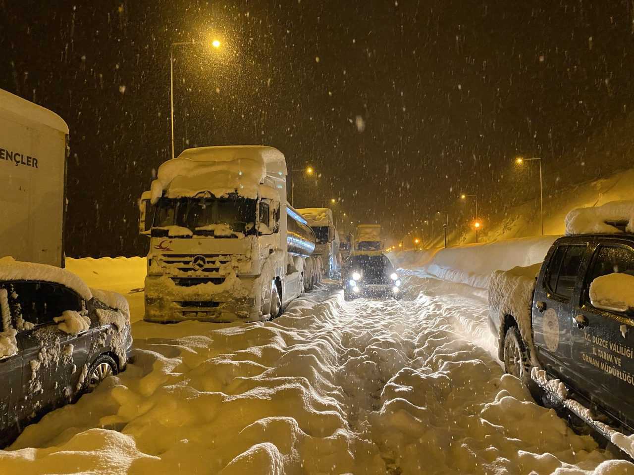 turchia tempesta di neve in autostrada 1 scaled