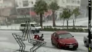 Video meteo: grandine devastante in Egitto, Mar Rosso. Panico tra i turisti