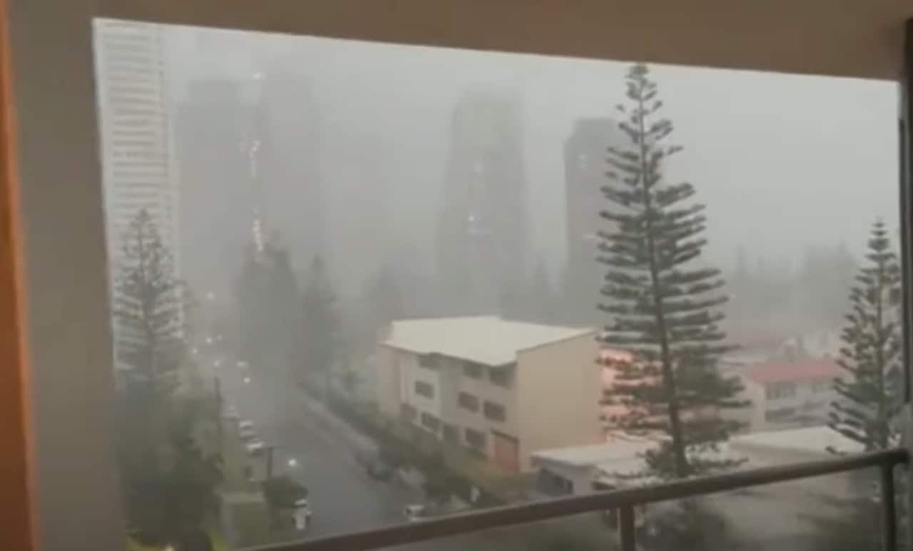 Meteo Australia, è cambiamento meteo climatico. Alluvione devastante. Mezzo milione in fuga