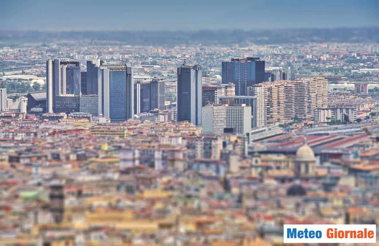 Meteo NAPOLI: mite e bello, tendente a forte peggioramento