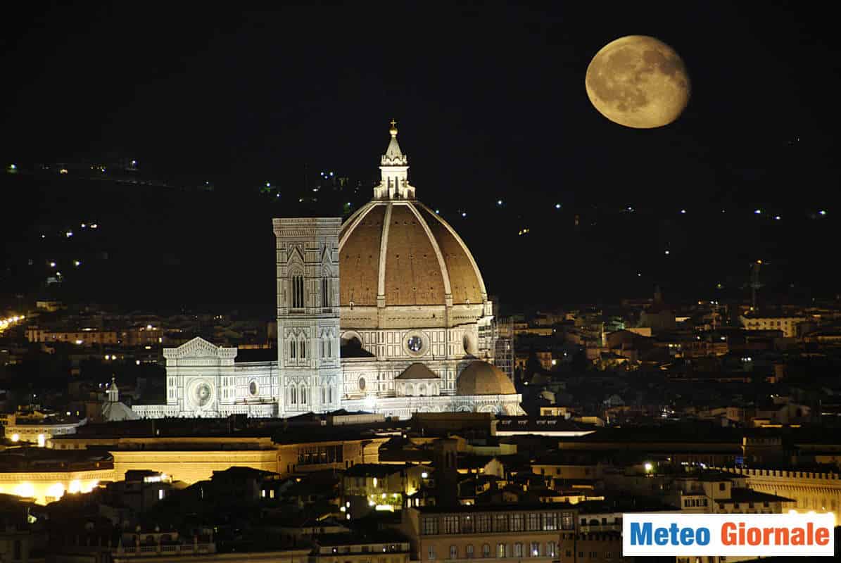 Meteo FIRENZE: soleggiato e temperature in aumento. Poi cambiamento