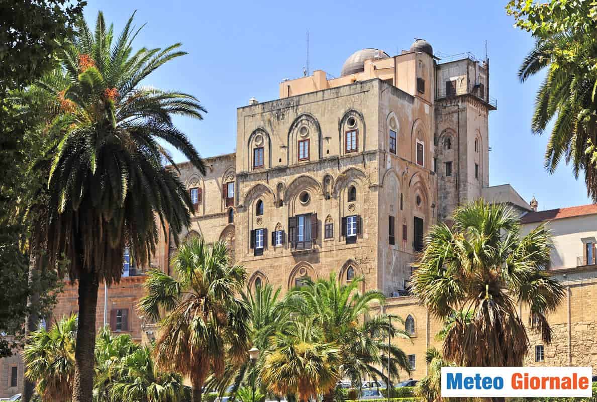 Meteo PALERMO: verso condizioni precocemente estive