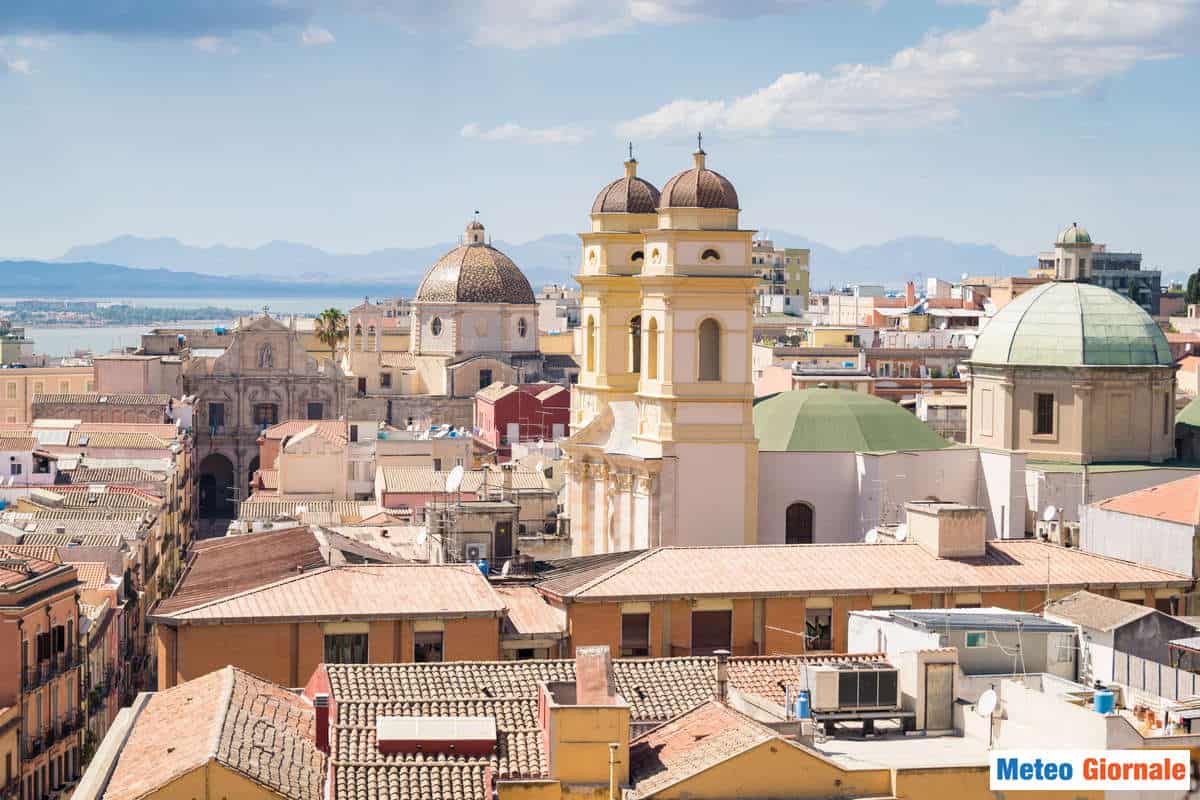 Meteo CAGLIARI: caldo, ma l’influenza del mare si farà sentire