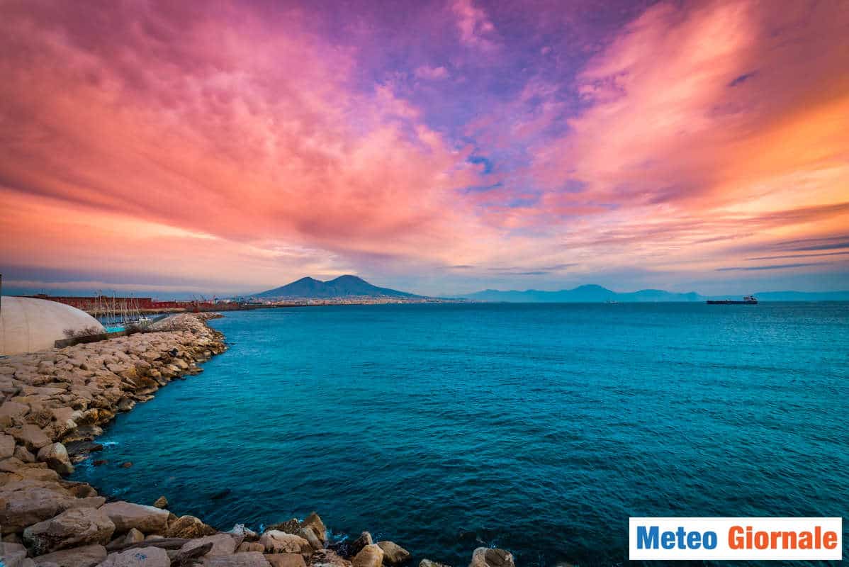 Meteo NAPOLI: refrigerio, qualche temporale. Poi gran caldo e afa