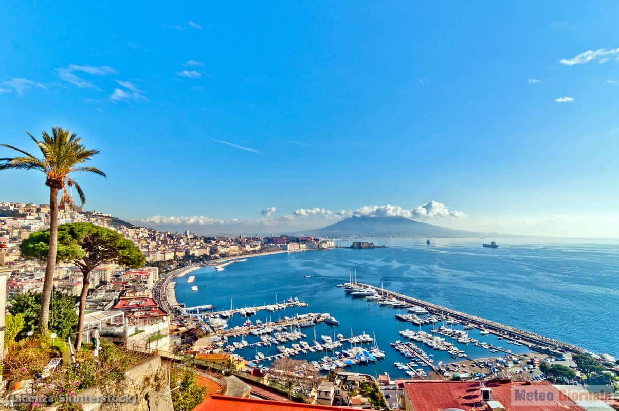 Meteo NAPOLI: caldo tropicale, poi temperatura in diminuzione