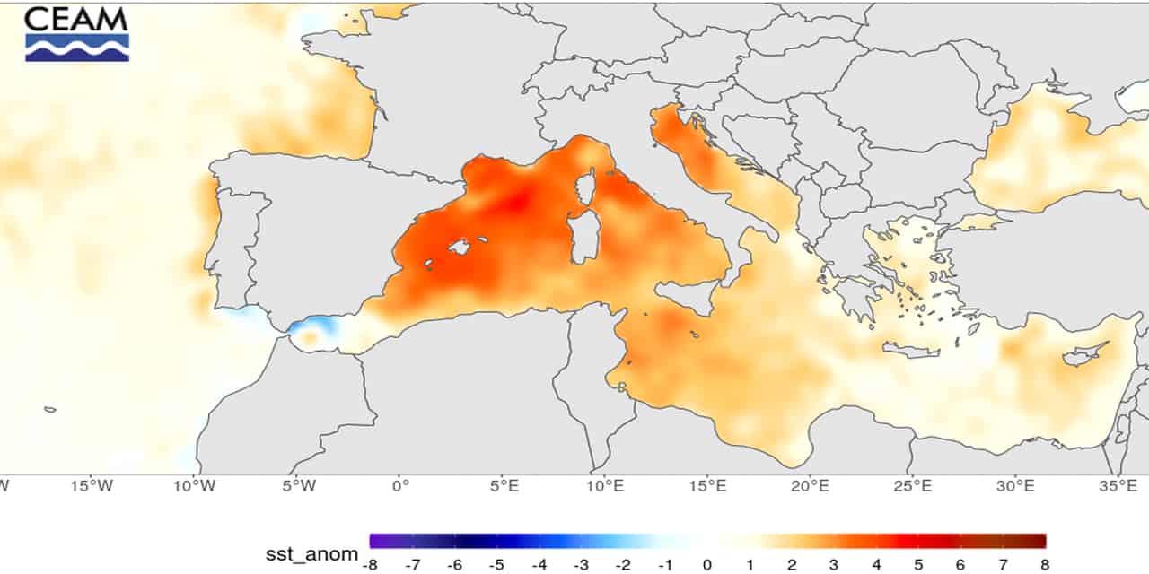I mari attorno all'Italia sono fra i più caldi