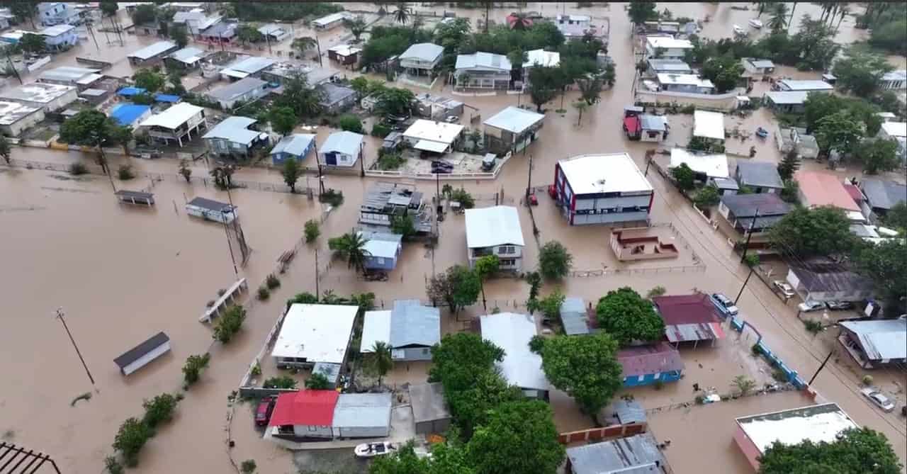 Uragano Fiona colpisce Porto Rico, lasciando distruzione. Video meteo