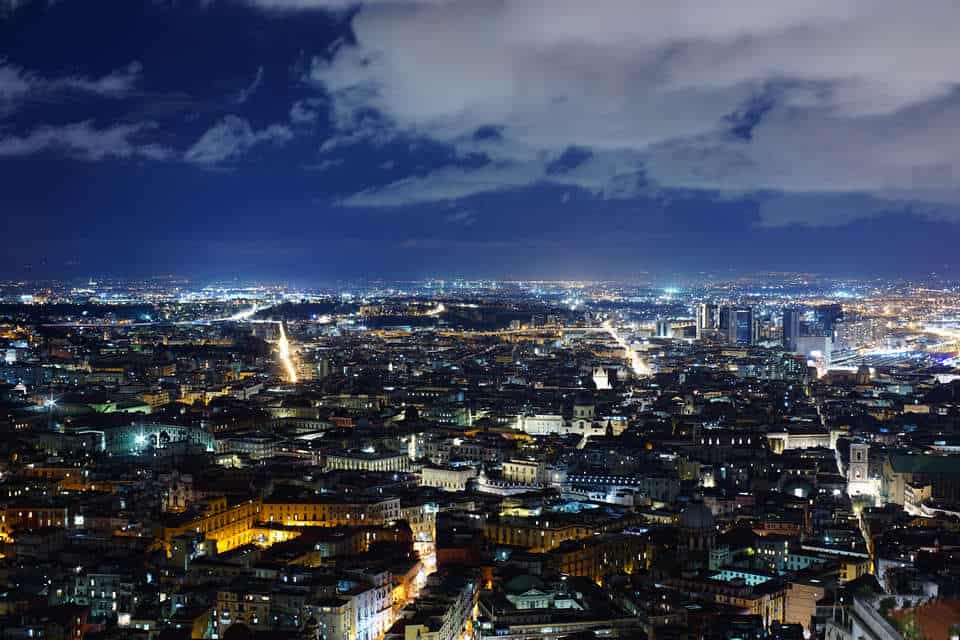 Meteo NAPOLI: estate tardiva niente autunno
