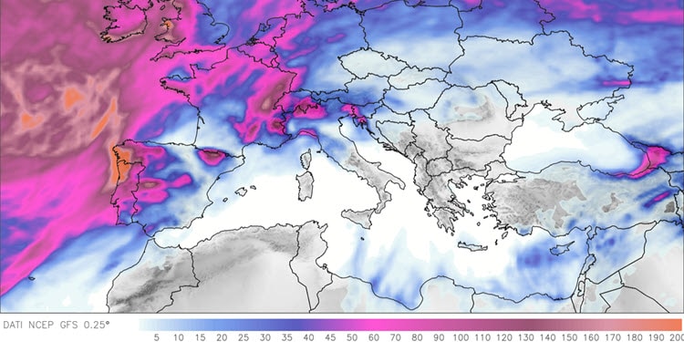 Meteo, ecco quando potrebbe tornare un po’ d’Autunno: le piogge forti nel Nord Italia, e poi