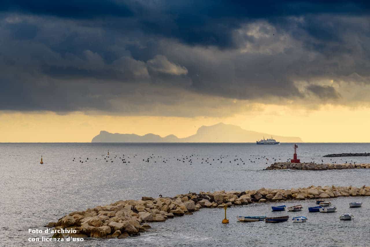 Meteo NAPOLI: in settimana arrivano i temporali in un contesto iniziale clima molto mite