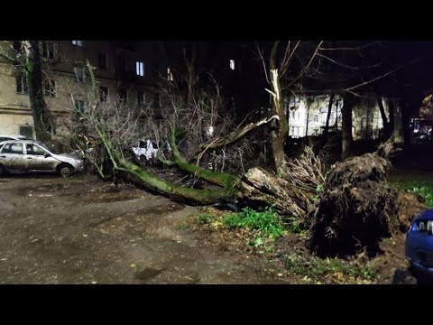 Uragano a nord est di Mosca, notevoli danni nella regione di Nizhny Novgorod. Video meteo