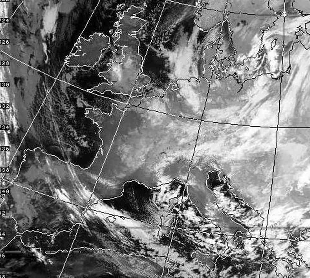 Immagine satellitare di rara bellezza del pomeriggio del 3 gennaio 1985