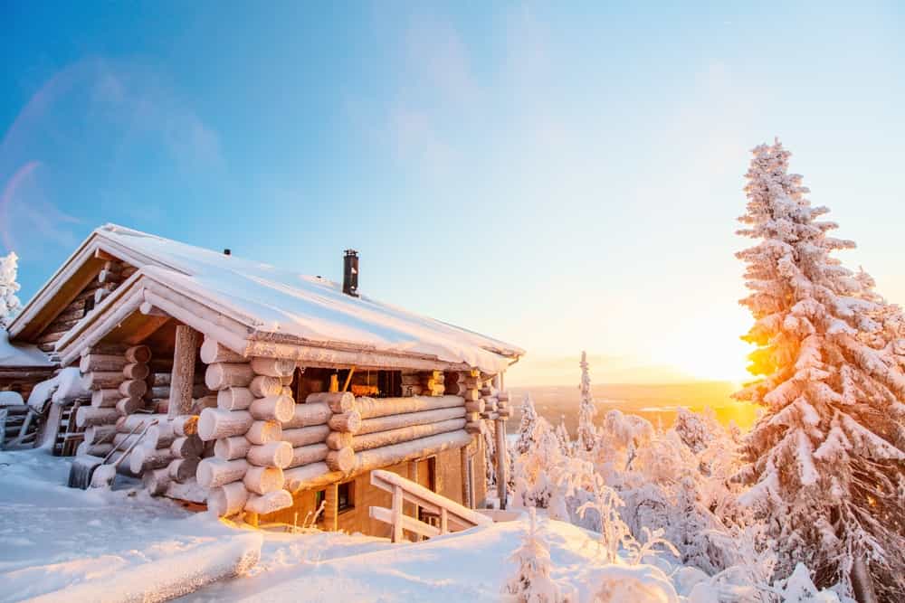 shutterstock 2110838879 1