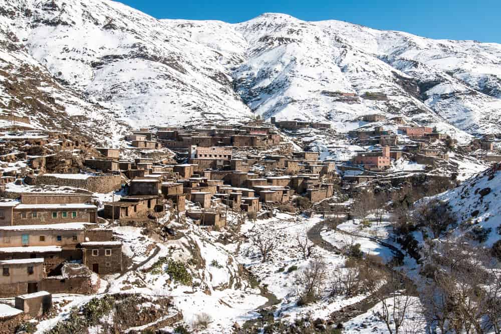 Meteo, una forte nevicata colpisce l’Algeria: nevica nel cuore del Sahara