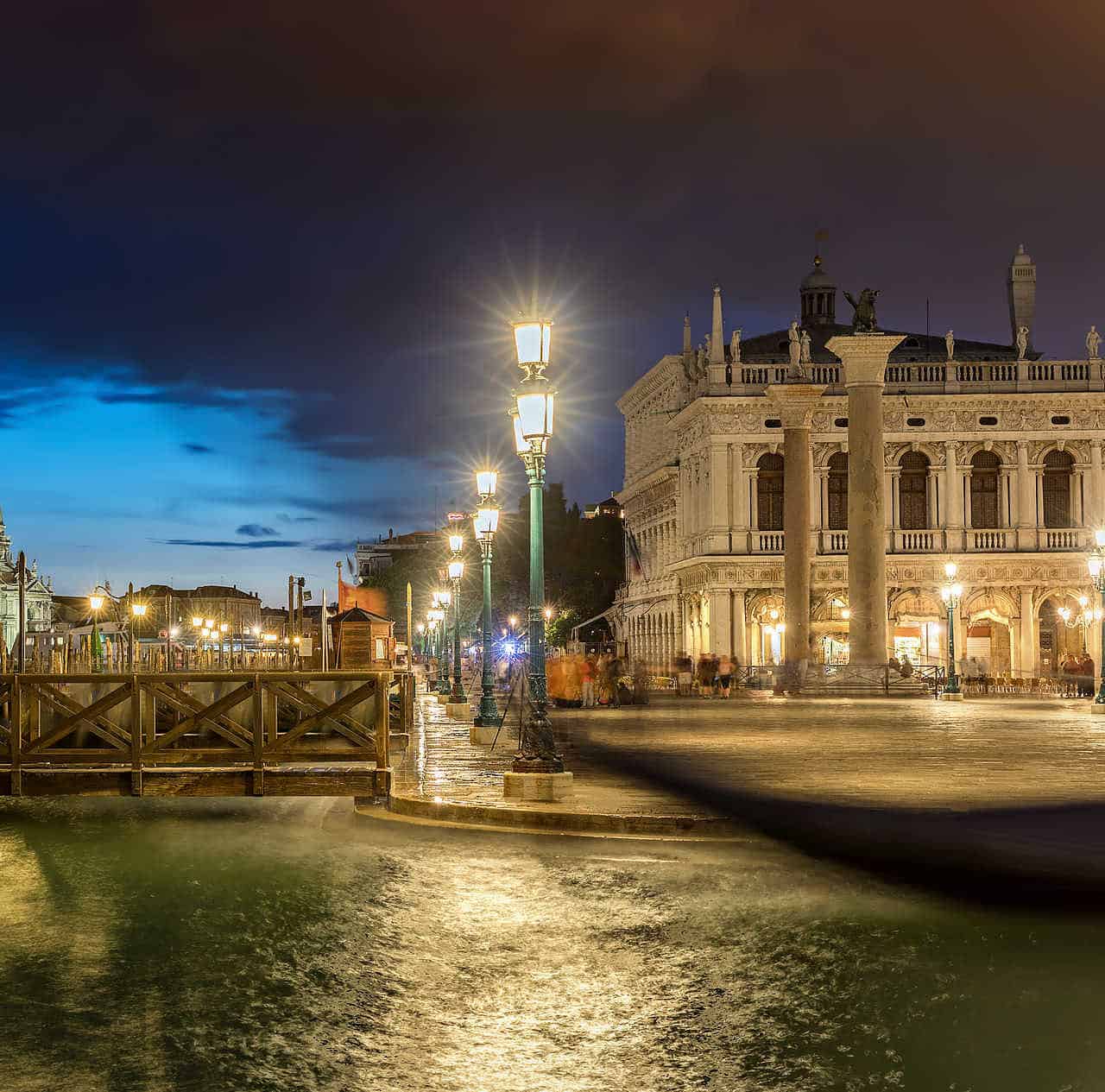 Meteo VENEZIA. Bello, foschia, ma poi ondata di gelo 1 AdobeStock 170461151