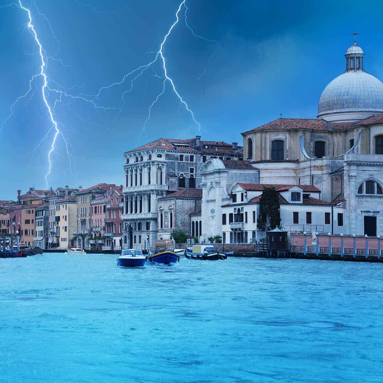 iStock 484082401