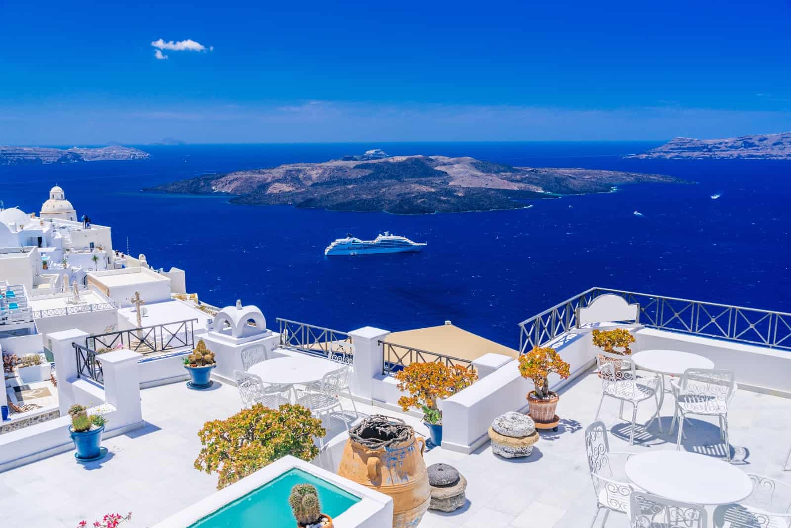fira santorini